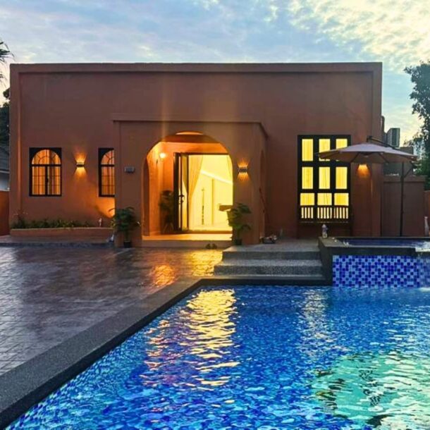 Romantic private villa in Malaysia for Singapore couples seeking a short weekend getaway near Singapore.