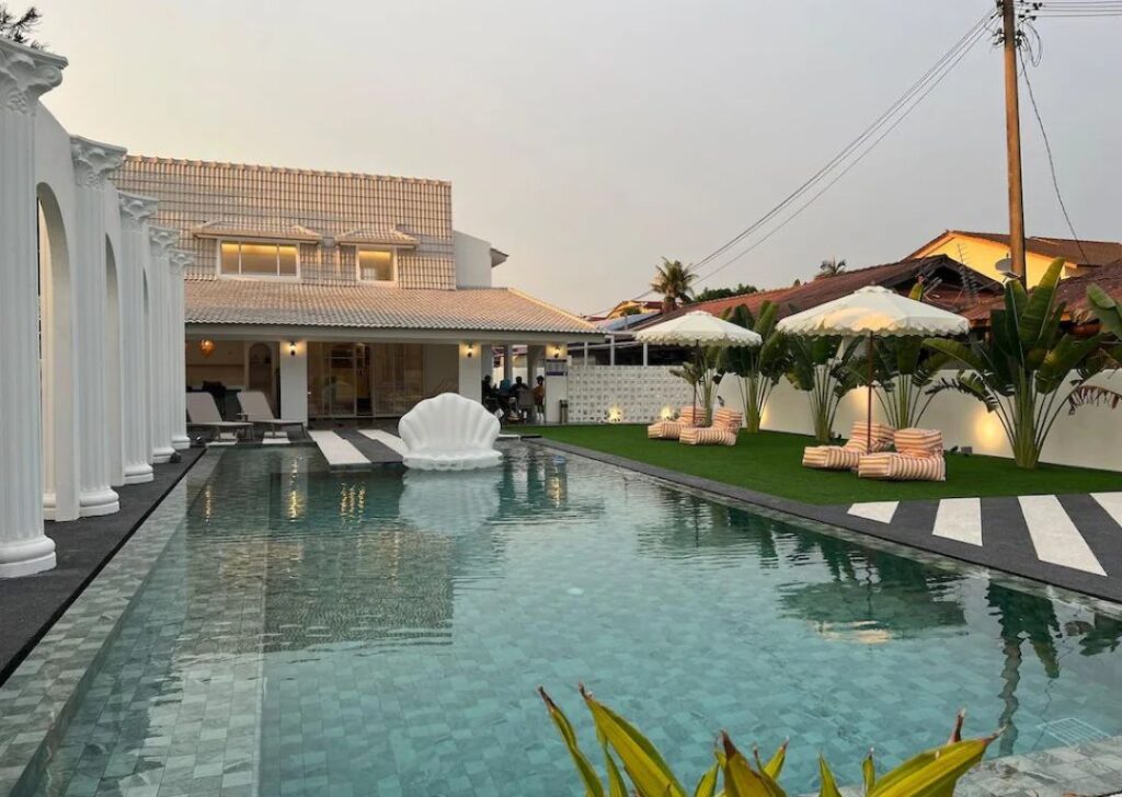 The Luxurious 2080 @ Casa Villa, a stylish private villa in Malaysia ideal for romantic trips from Singapore.