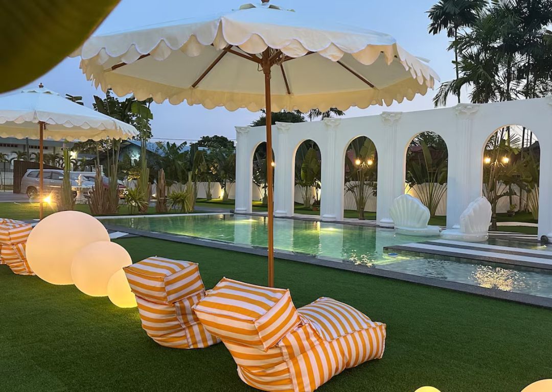 The Luxurious 2080 @ Casa Villa — Malay elders enjoying accessible and comfortable villa living in Malaysia