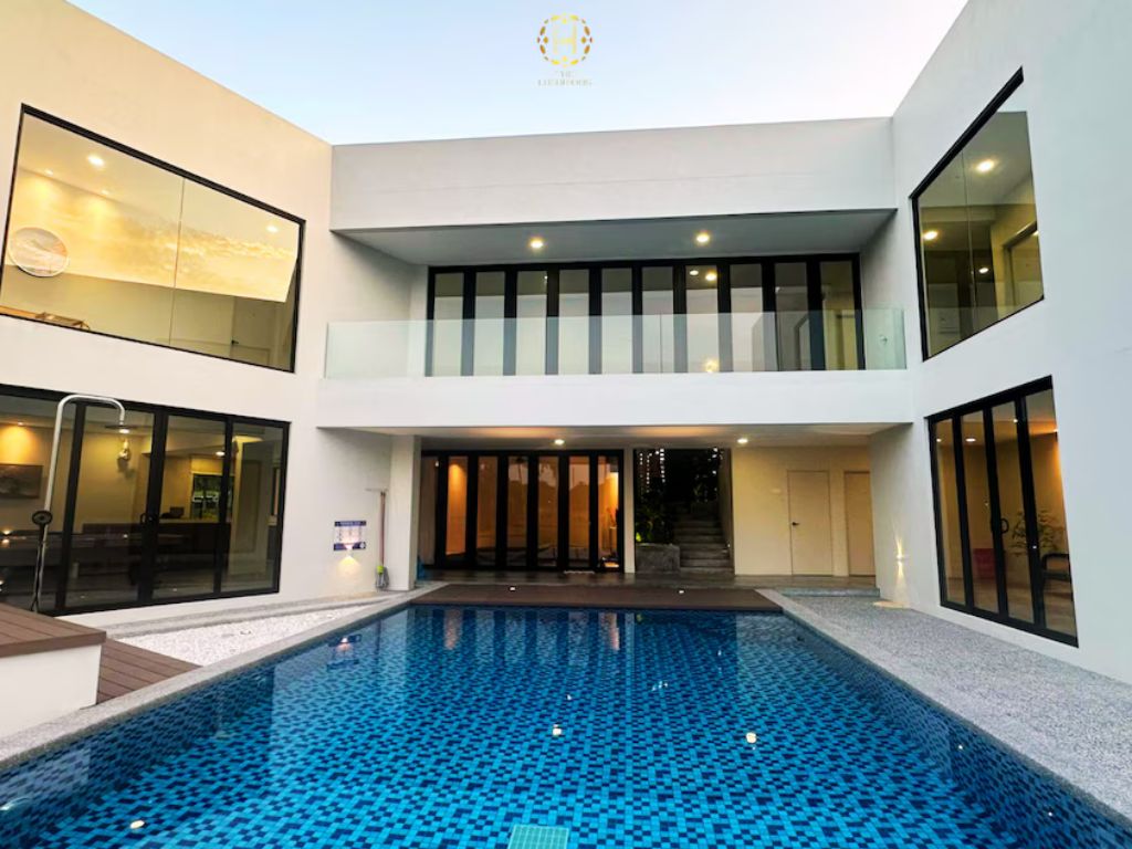 The Luxurious 231 @ Lake House Villa - Best choice for KL families with elderly parents, children or anyone who prefers a calmer environment.a